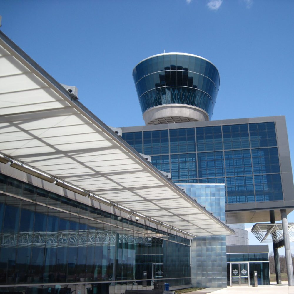 Entrance to Udvar-Hazy Center, with observation tower in background