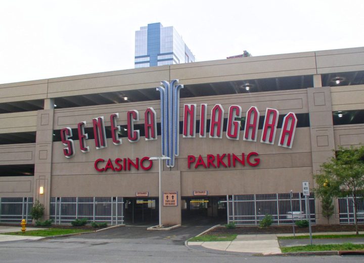 Seneca Niagara Casino parking garage entrance