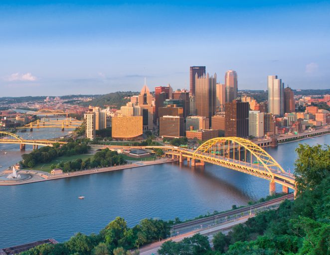 Panoramic view of Pittsburgh and the 3 rivers