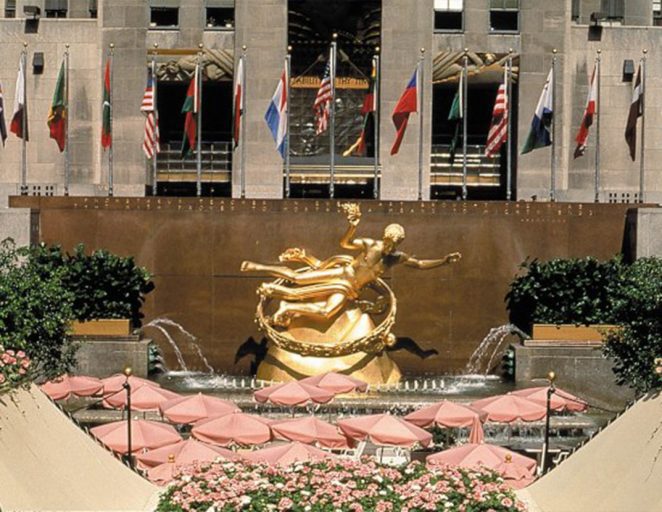 Rockefeller Center Complex fountain