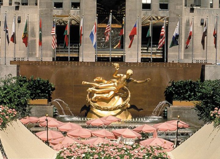 Rockefeller Center Complex fountain